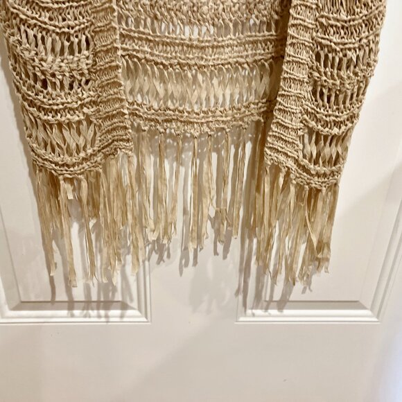 Rue 21 Crochet Open Weave Fringe Cardigan 3/4 sleeve Size Small Tan Beach Cover - Picture 4 of 10